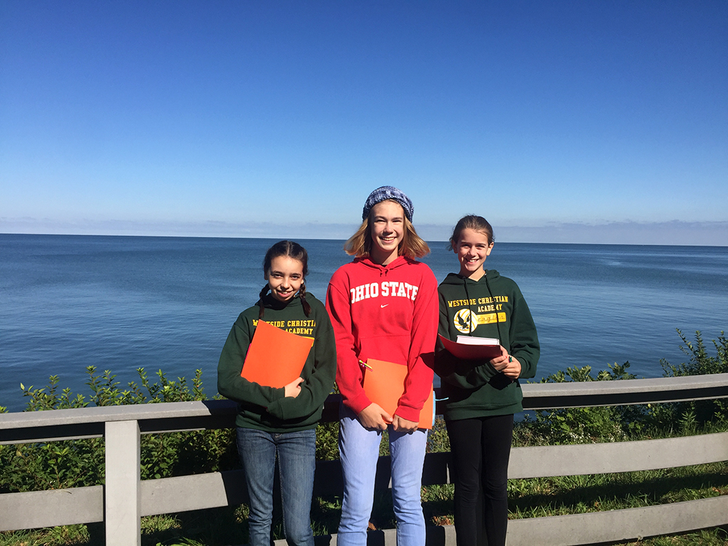 7th Graders on Fall Retreat