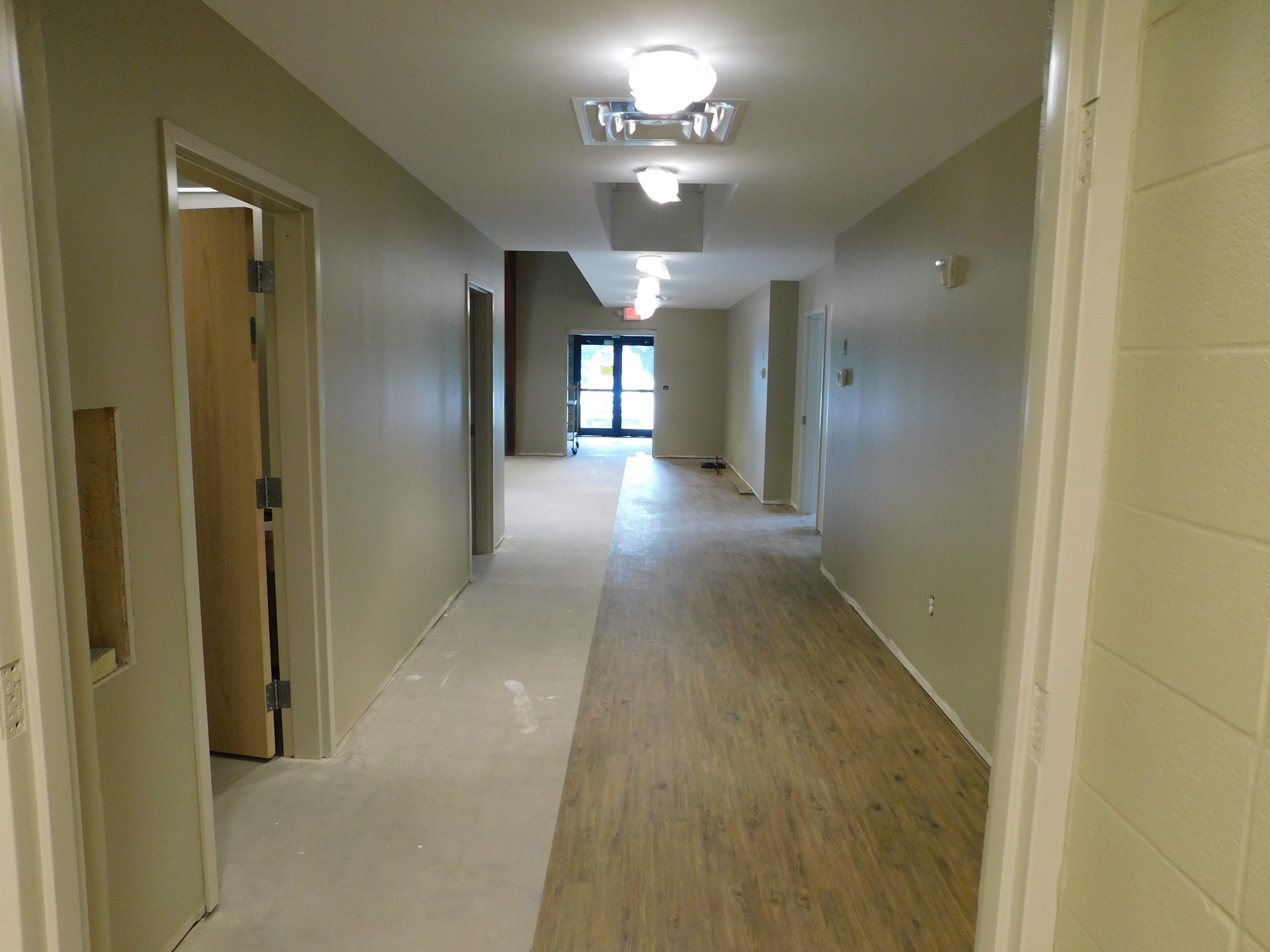 US Hallway